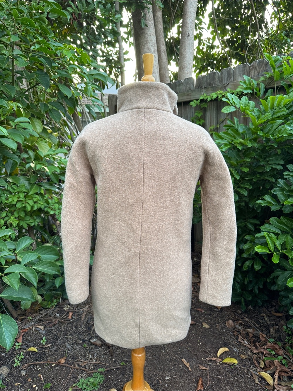 J. Crew Toscana coat in Italian stadium-cloth wool blend, size 4 - Picture 7 of 12
